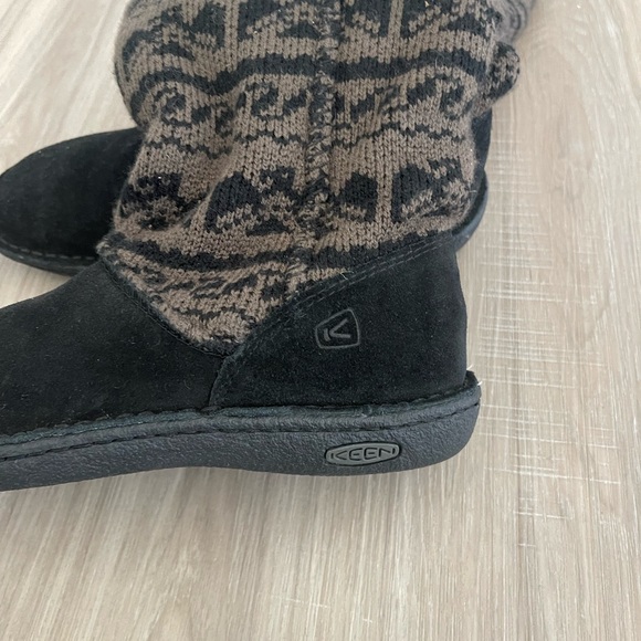 Keen Women's 7 Auburn Eagle Pattern Black Suede Sweater Fleece Lined Mid Boots - Picture 5 of 8